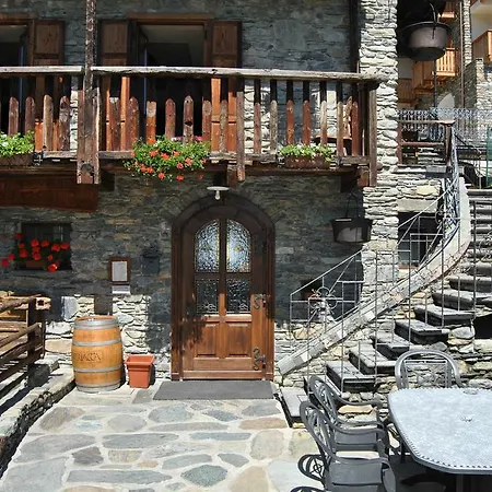 Casa La Rocca Apartment