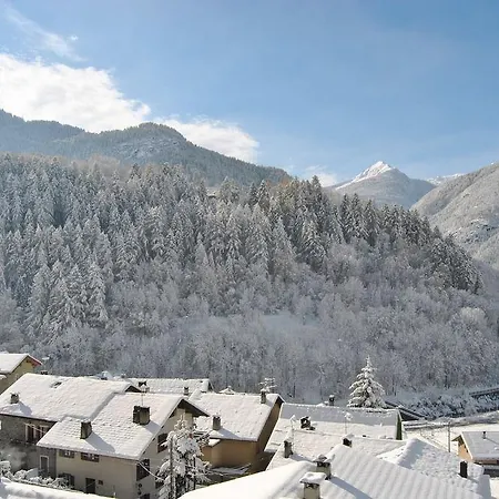 Casa La Rocca * Chiesa in Valmalenco