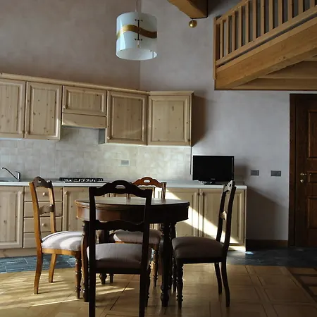 Casa La Rocca Apartment *