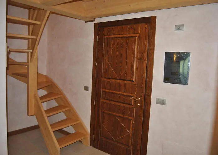 Casa La Rocca Apartment *