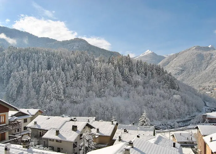 Casa La Rocca * Chiesa in Valmalenco