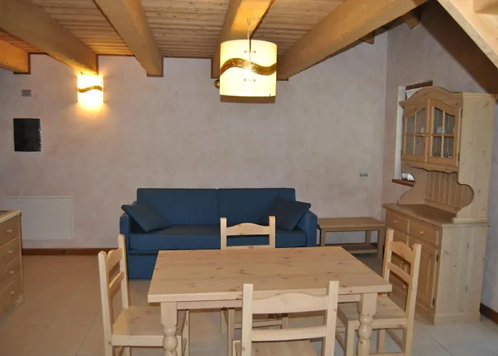 Casa La Rocca Apartment *