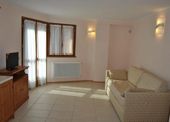 Casa La Rocca Apartment *